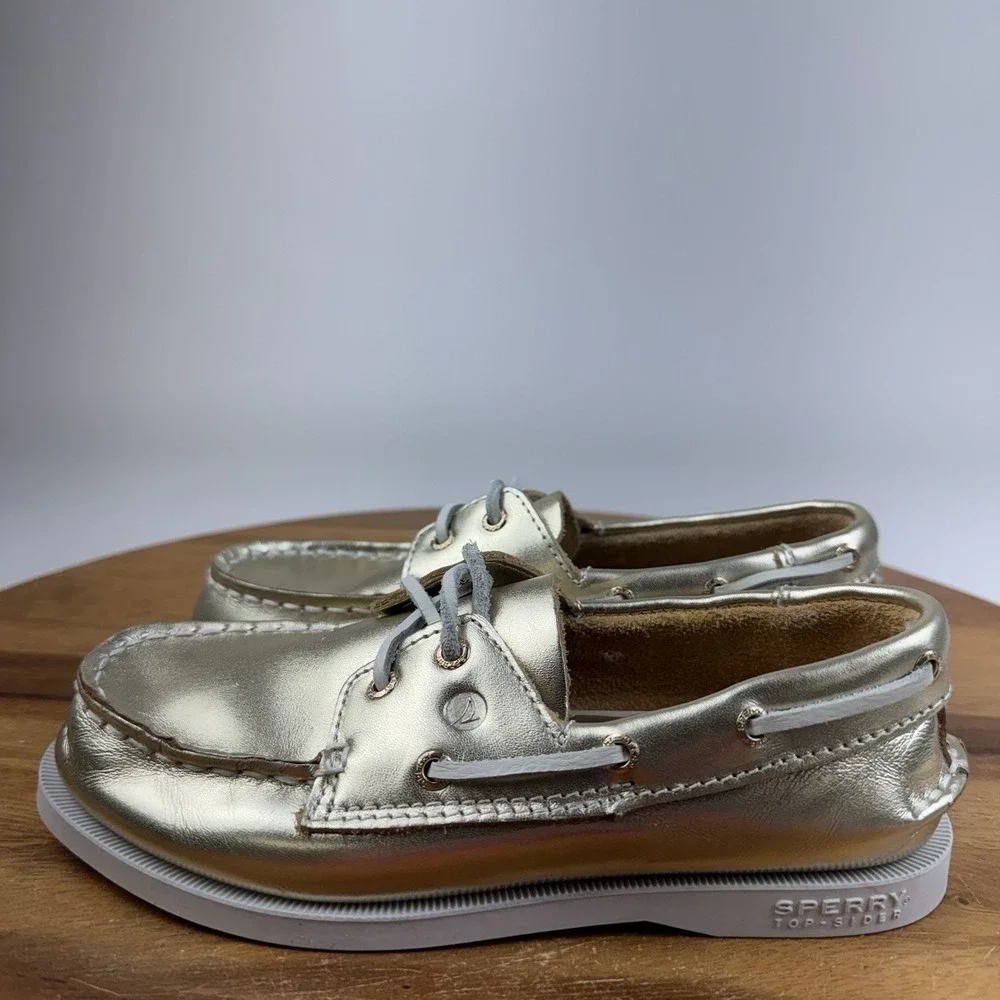 Big Kids Sperry Top-Sider Authentic Original Gold Metallic Boat Shoes Size 1 Y